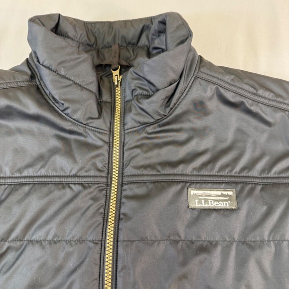 LL Bean Mens Puffer Vest XL Reg Black Quilted Zip Front Insulated Outdoor sporty - Picture 3 of 16